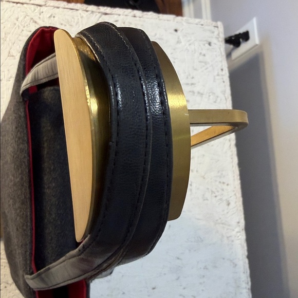 Kate Spade dark gray wool tote bag, black leather handles red lining gold feet - Picture 6 of 9